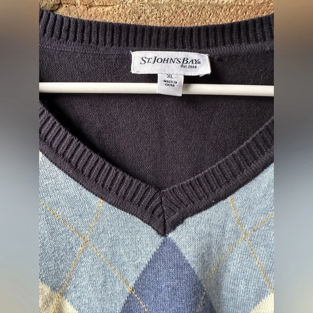St. John's Bay V-Neck Argyle Sweater - Navy and Light Blue